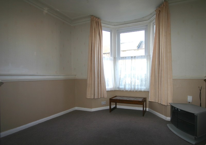 Birkbeck Road, Enfield, Middlesex, EN2 0DX