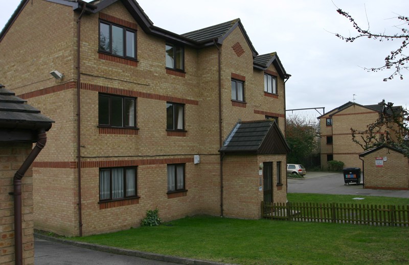 Fielders Close, Enfield, Middlesex, EN1 2AY