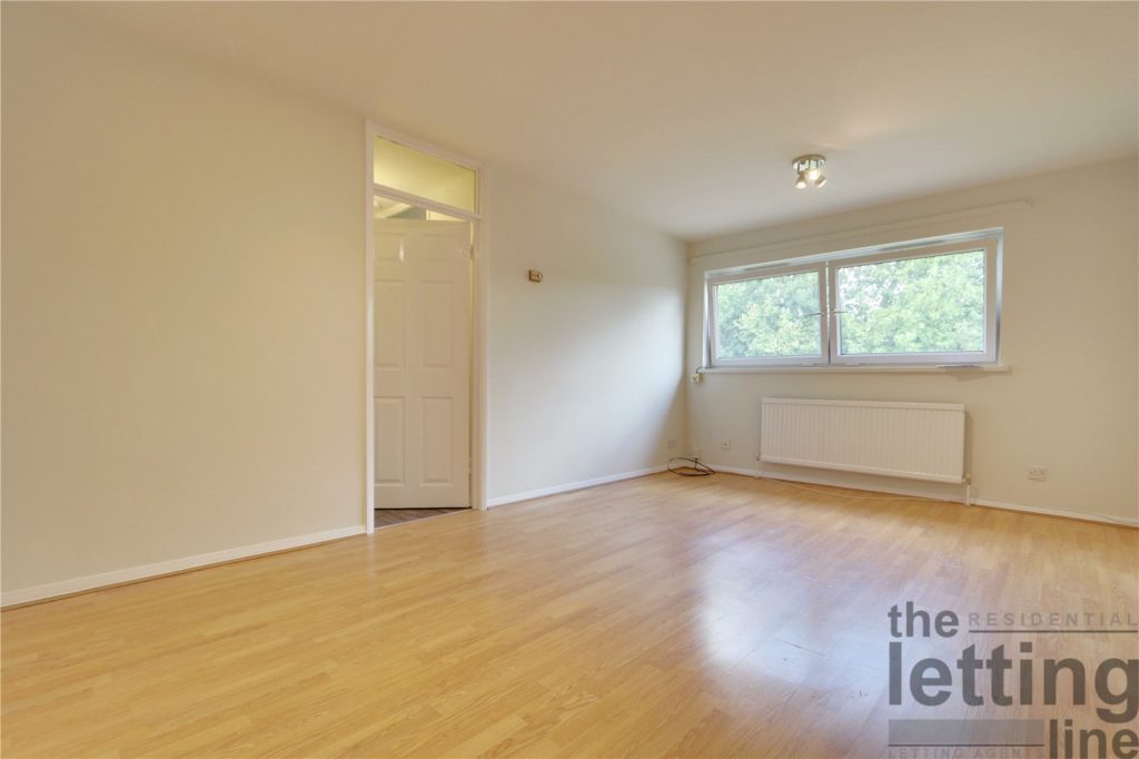 Chase Green Avenue, Enfield Chase, Enfield, Middlesex, EN2 8EN