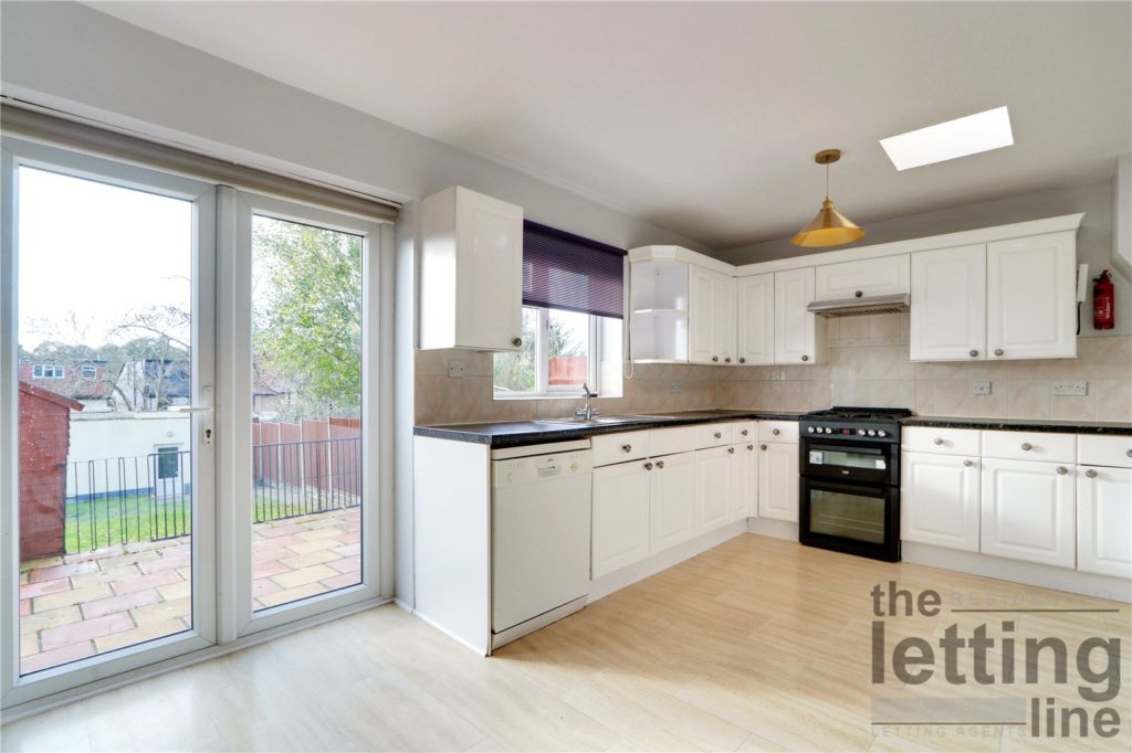 Hampden Way, London, Greater London, N14 7LY