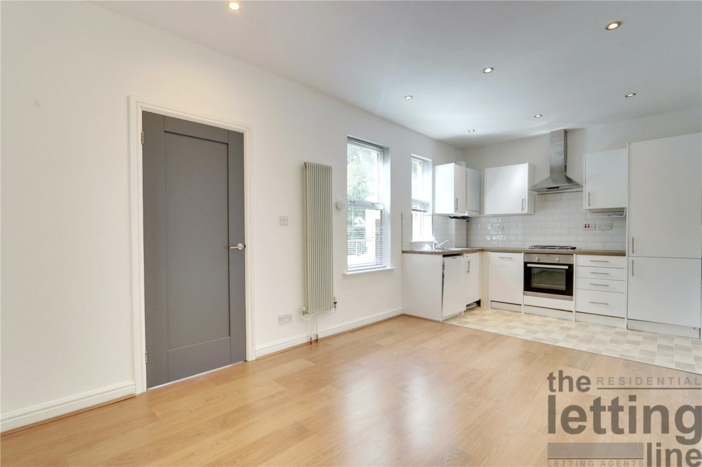 Lea Road, Enfield, EN2 0LE