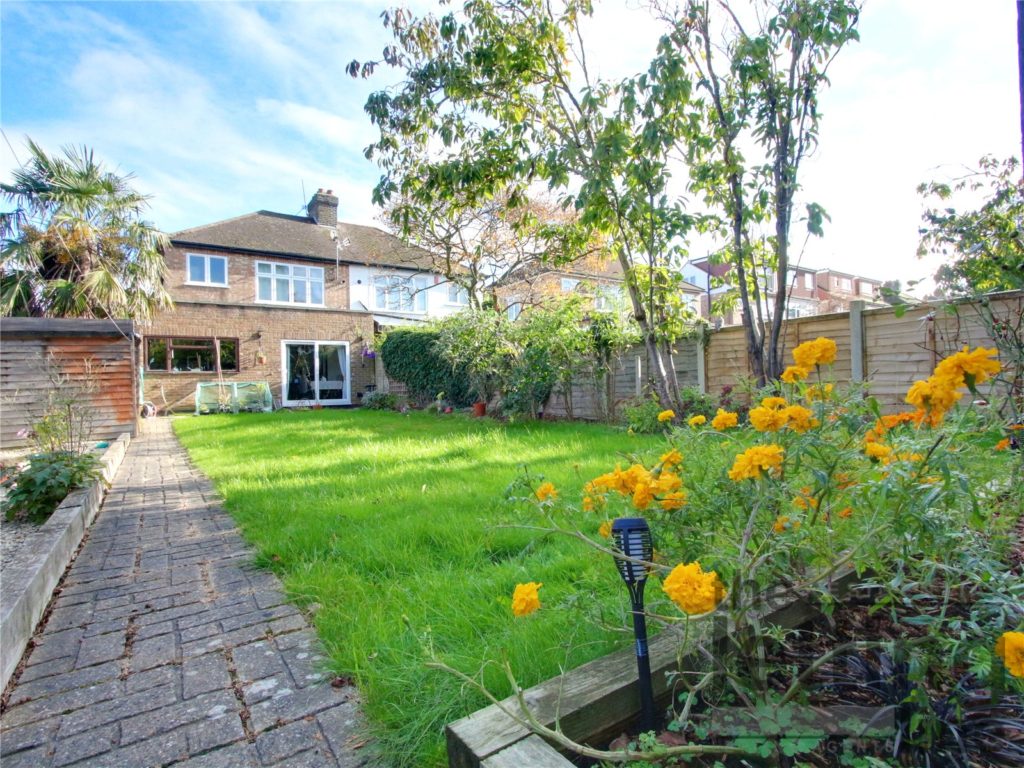Hillside Crescent, Enfield, Middlesex, EN2 0HR