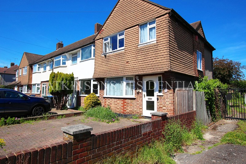 Kenilworth Crescent, Enfield, Middlesex, EN1 3RE