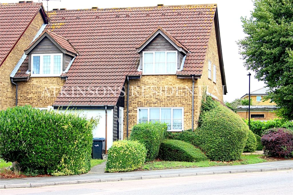 Mahon Close, Enfield, Hertfordshire, EN1 4DL