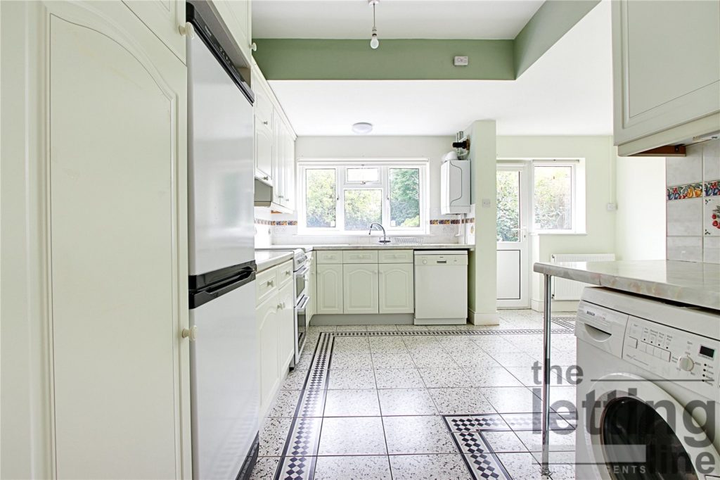 Browning Road, Enfield, Middlesex, EN2 0HH