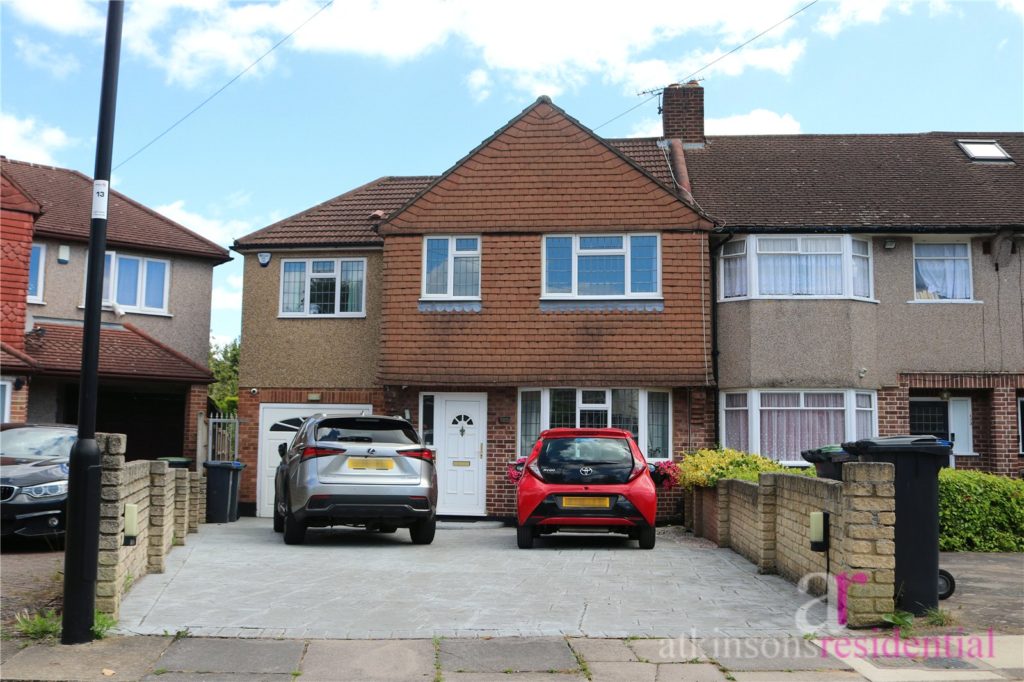 Kenilworth Crescent, Enfield, Middlesex, EN1 3RG
