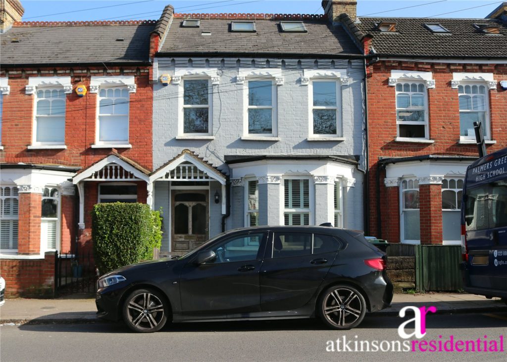 Hoppers Road, London, N21 3LH