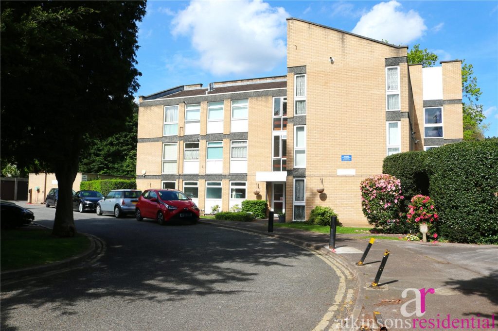 Lingfield Close, Enfield, Middlesex, EN1 2JL