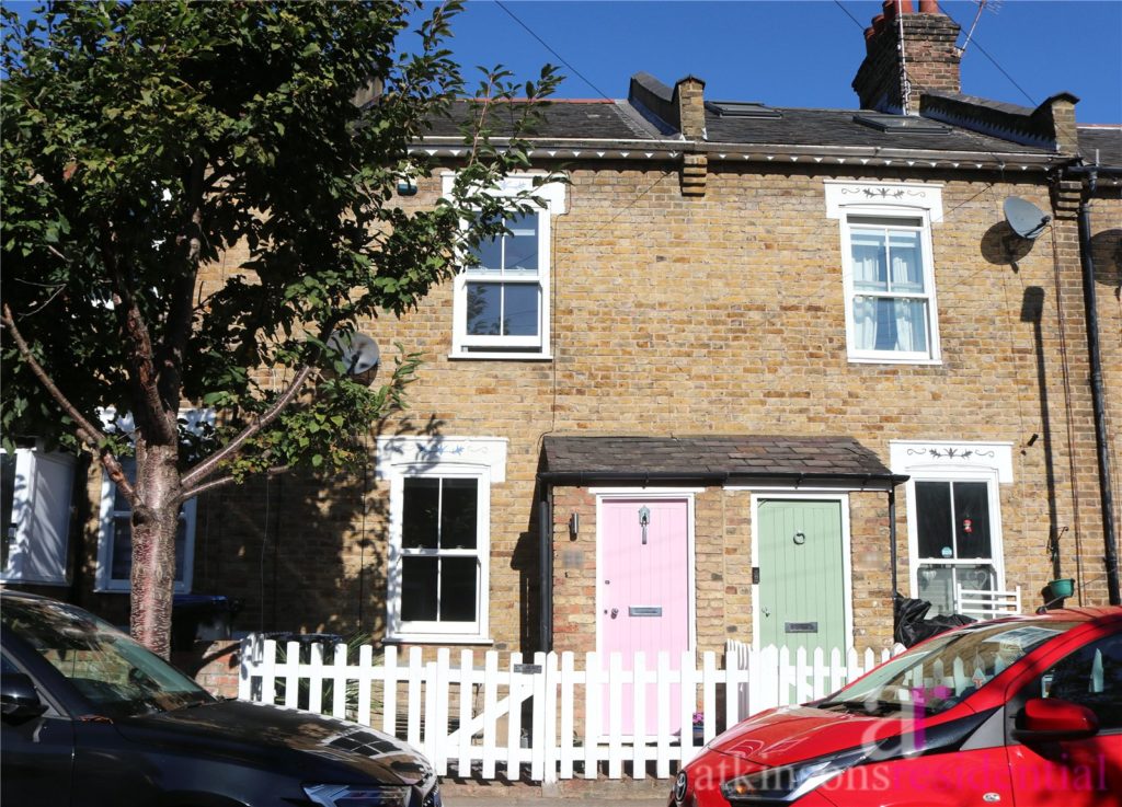 Sterling Road, Enfield, Middlesex, EN2 0LN
