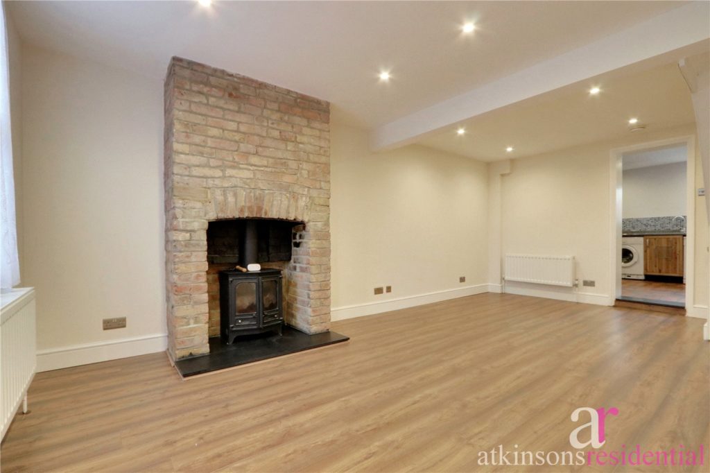 Bulls Cross, Enfield, Middlesex, EN2 9HE