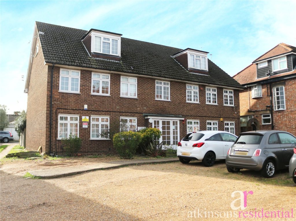 Lavender Hill, Enfield, Middlesex, EN2 8NE