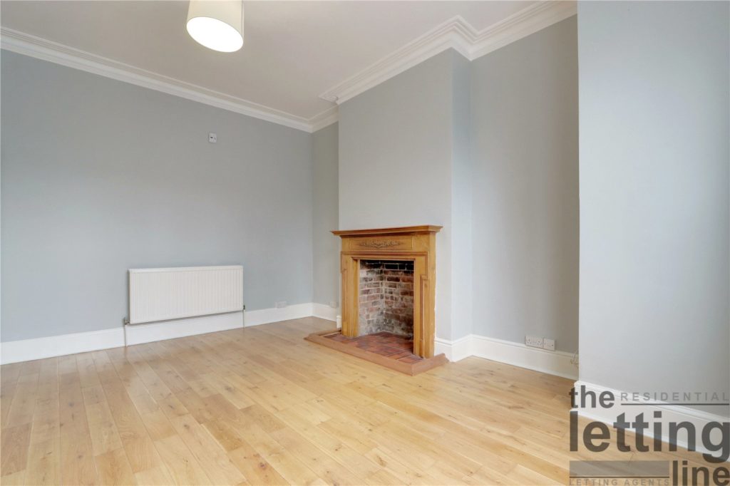 The Ridgeway, Enfield, Middlesex, EN2 8NX