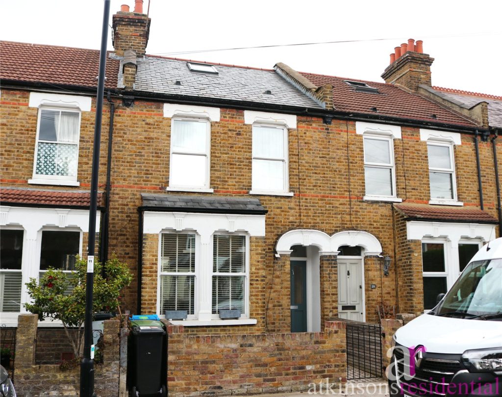 Gordon Road, Enfield, Middlesex, EN2 0PX