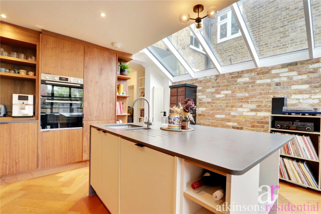 Gordon Road, Enfield, Middlesex, EN2 0PX